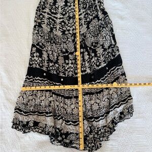 Chic Black and White High-Low Women's Skirt